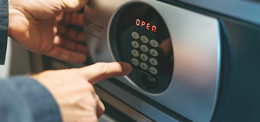 Cash Safe Openers in Rancho Mirage, California