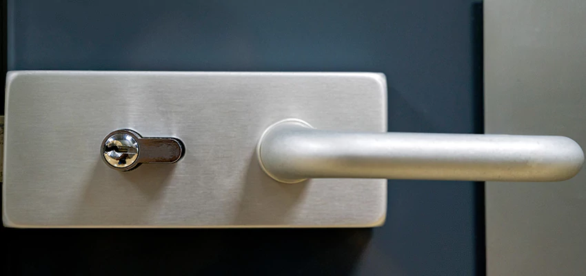Change Patio Door Locks in Rancho Mirage, California